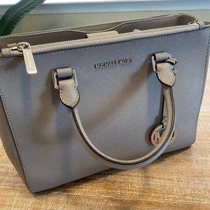 Michael Kors Savannah Handbag